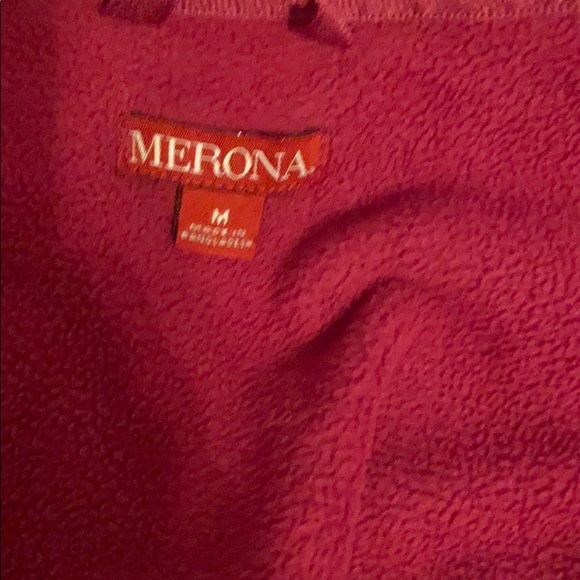Gently worn Women’s Merona zipper fleece - Picture 5 of 5